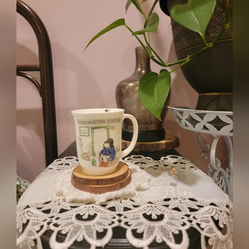 Vintage Paddington Station Mug with Illustration - Picture 7 of 7